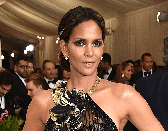 Halle berry 675604736 main